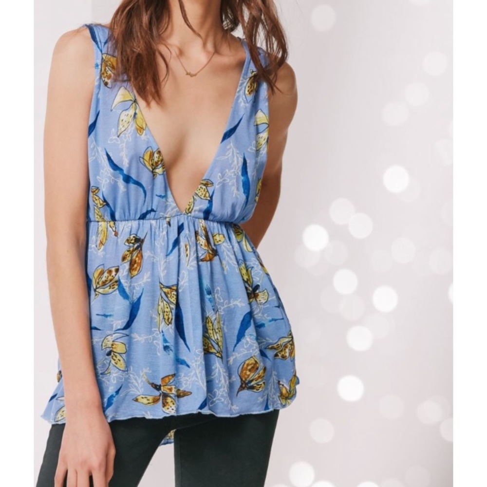 Urban Outfitters Isla Plunging Floral Tank Top XS